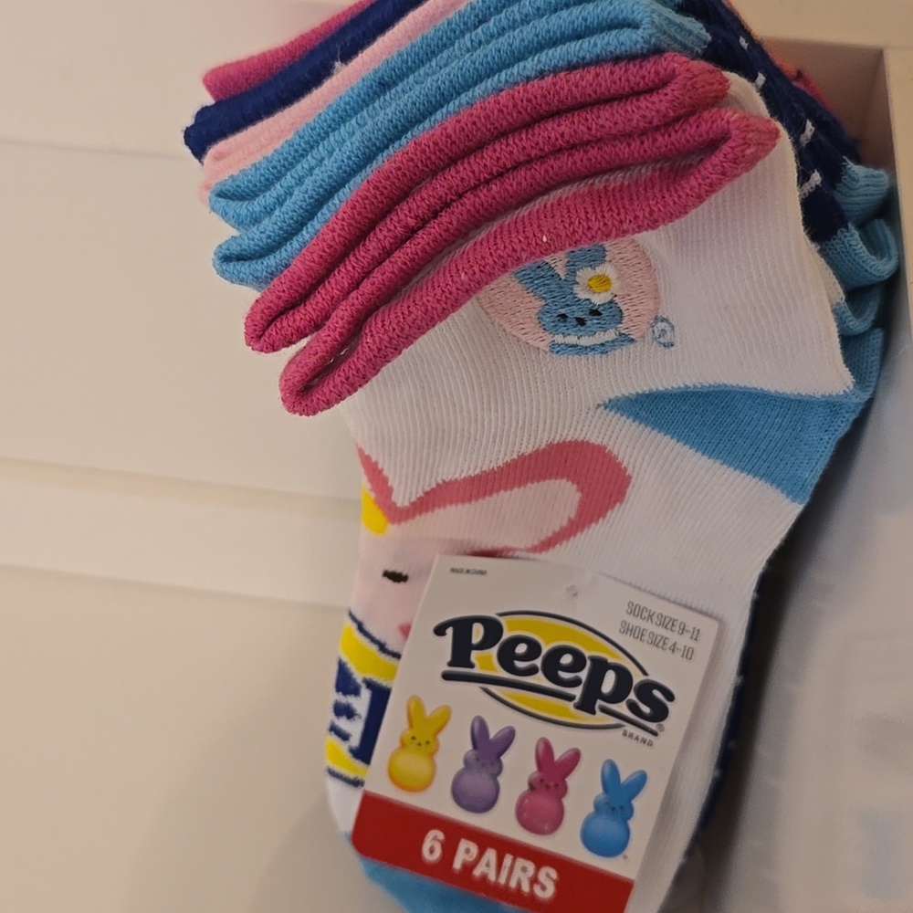 Peeps Women's Colorful Ankle Socks - 6 Pairs Nwt
